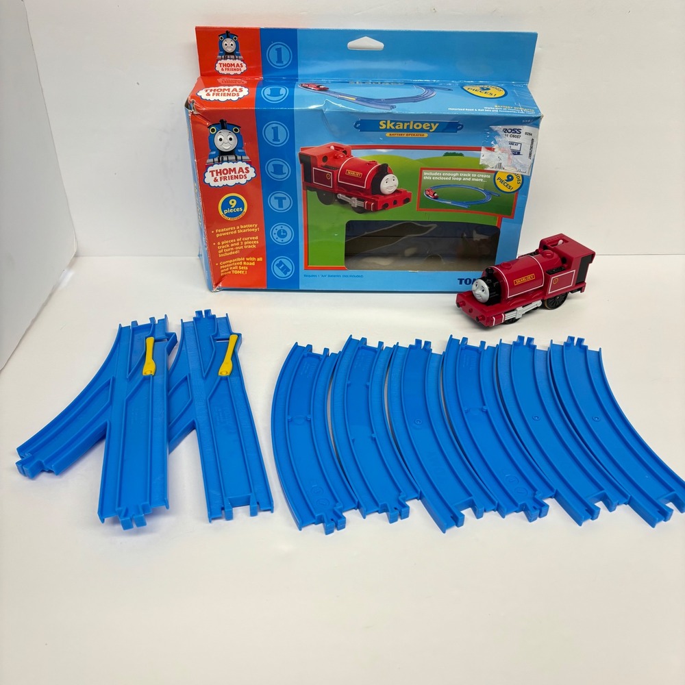 Tomy Thomas & Friends Skarloey Motorized Train Tracks Battery Set 2005 HIT